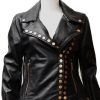 Blusão em pele com gola de virados